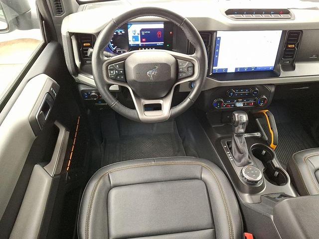 Photo of 2022 CACTUS GRAY Ford Bronco