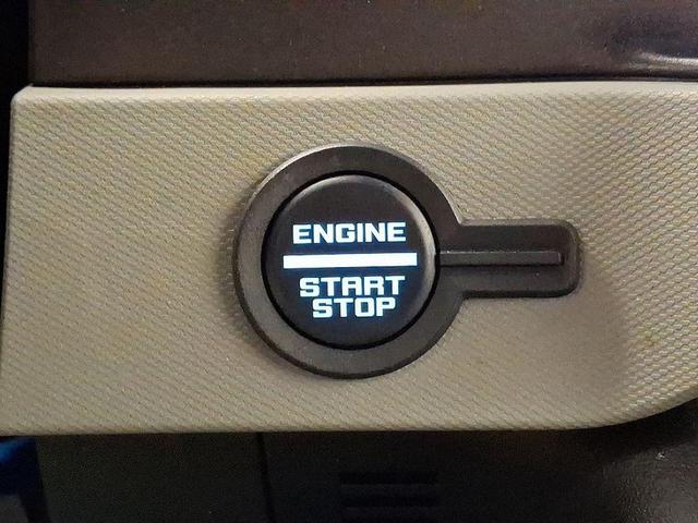 Photo of 2022 CACTUS GRAY Ford Bronco