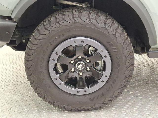 Photo of 2022 CACTUS GRAY Ford Bronco