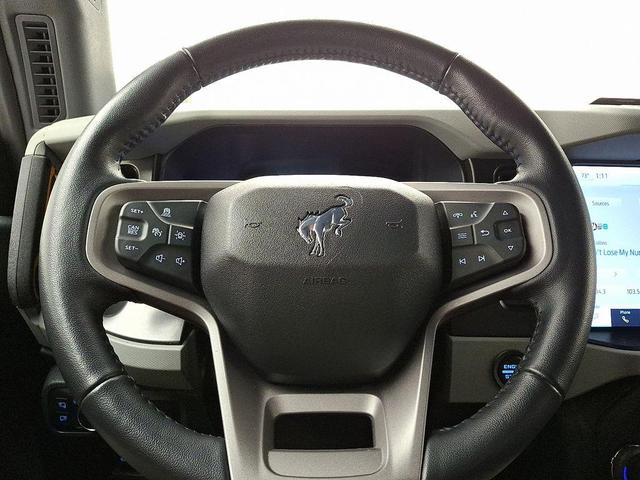 Photo of 2022 CACTUS GRAY Ford Bronco