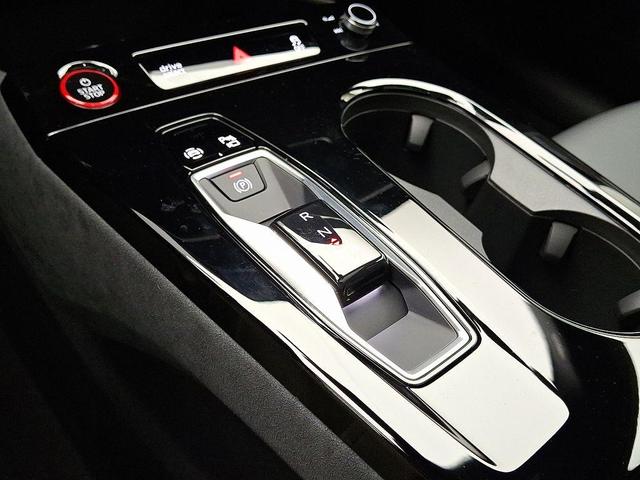 Photo of 2025 Mythos Black Metallic Audi S6 e-tron