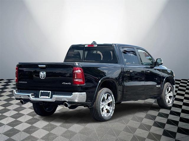 Photo of 2022 Diamond Black Crystal Pearlcoat RAM 1500