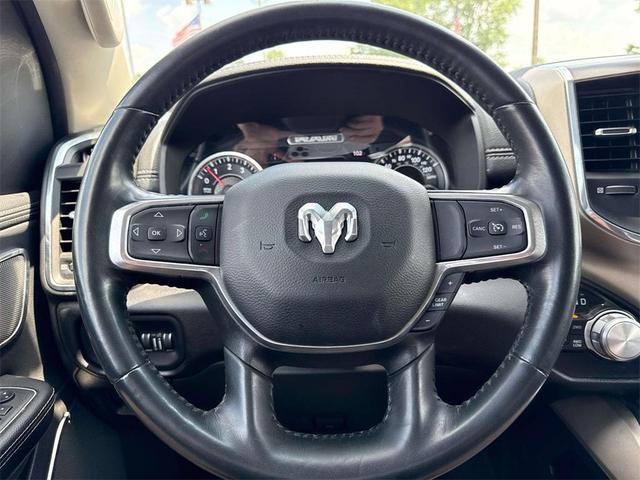 Photo of 2022 Diamond Black Crystal Pearlcoat RAM 1500