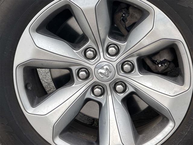 Photo of 2022 Patriot Blue Pearlcoat RAM 1500