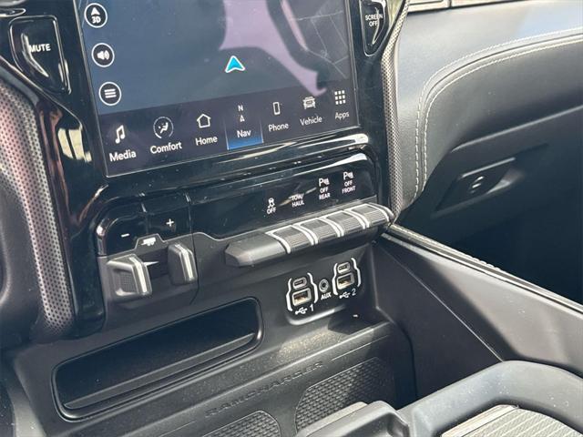 Photo of 2022 Patriot Blue Pearlcoat RAM 1500