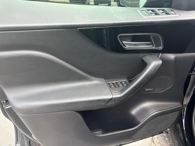Photo of 2020 Black Jaguar F-PACE