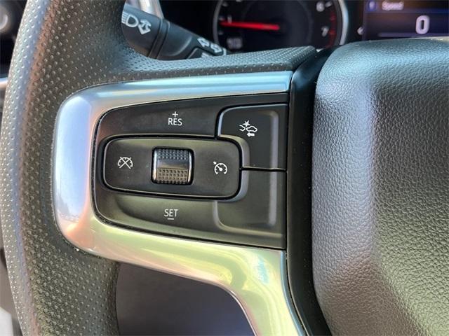 Photo of 2022 Iridescent Pearl Tricoat Chevrolet Blazer