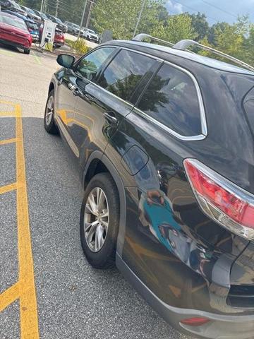 Photo of 2014 Attitude Black Metallic Toyota Highlander
