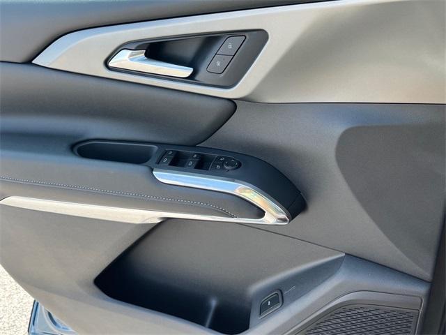 Photo of 2026 Blue Chevrolet Traverse