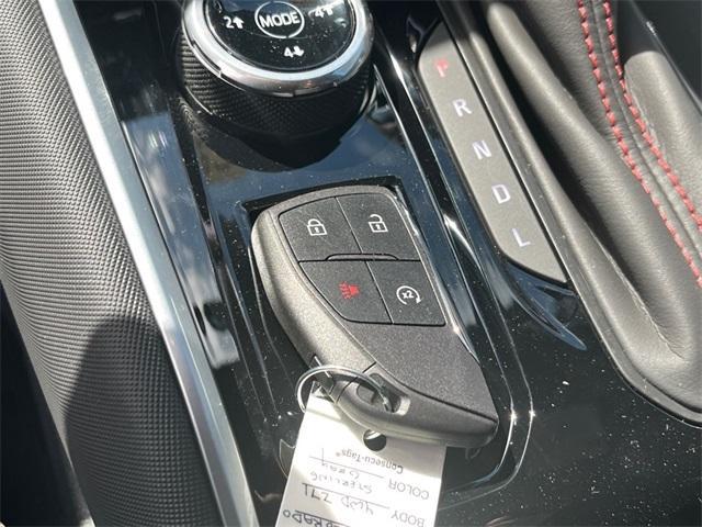 Photo of 2025 Gray Chevrolet Colorado