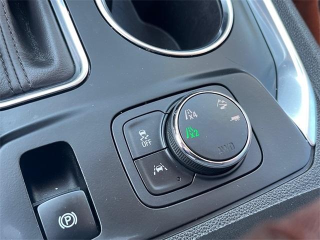 Photo of 2019 Mosaic Black Metallic Chevrolet Traverse