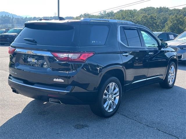 Photo of 2019 Mosaic Black Metallic Chevrolet Traverse