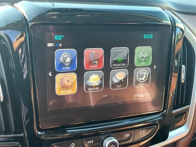 Photo of 2019 Mosaic Black Metallic Chevrolet Traverse