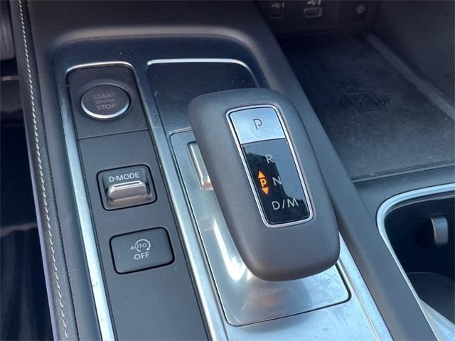 Photo of 2024 Diamond Black INFINITI QX60