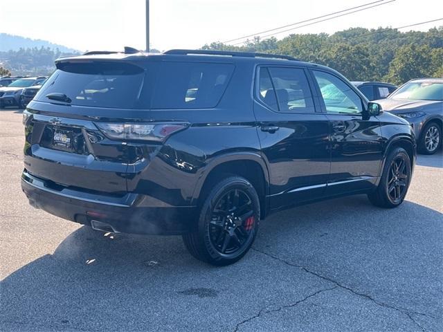 Photo of 2020 Mosaic Black Metallic Chevrolet Traverse