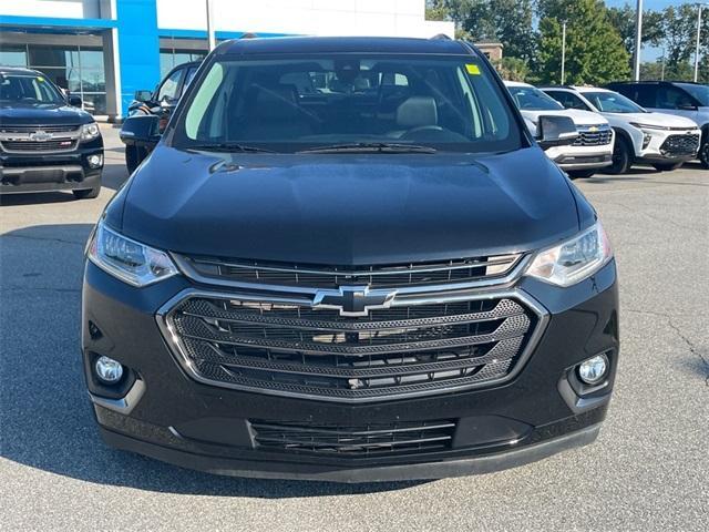 Photo of 2020 Mosaic Black Metallic Chevrolet Traverse