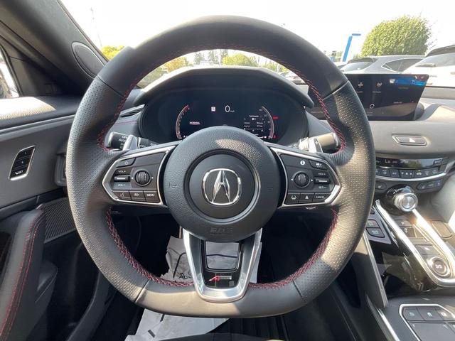 Photo of 2025 Lunar Silver Metallic Acura TLX