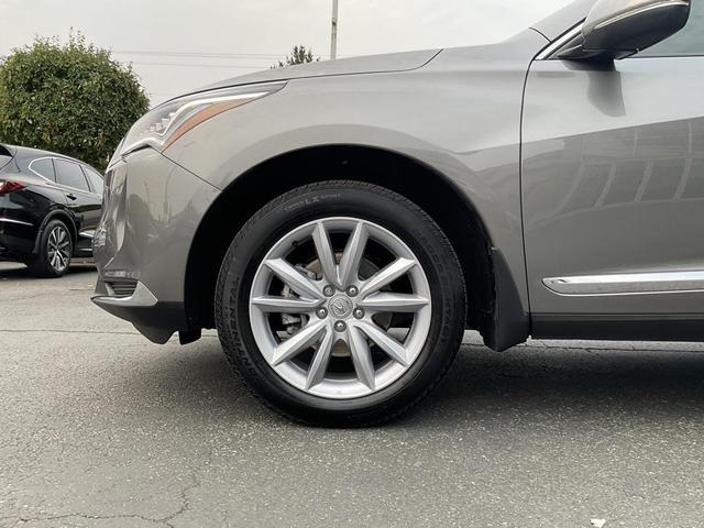 Photo of 2024 Carbon Metallic Acura RDX
