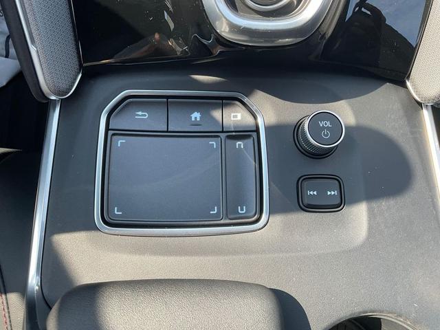 Photo of 2025 Platinum White Pearl Acura TLX