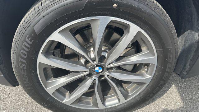 Photo of 2018 Phytonic Blue Metallic BMW X3