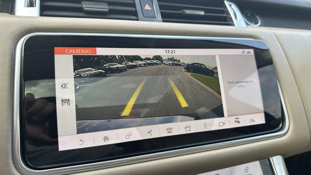 Photo of 2019 Silicon Silver Premium Metallic Land Rover Range Rover Sport