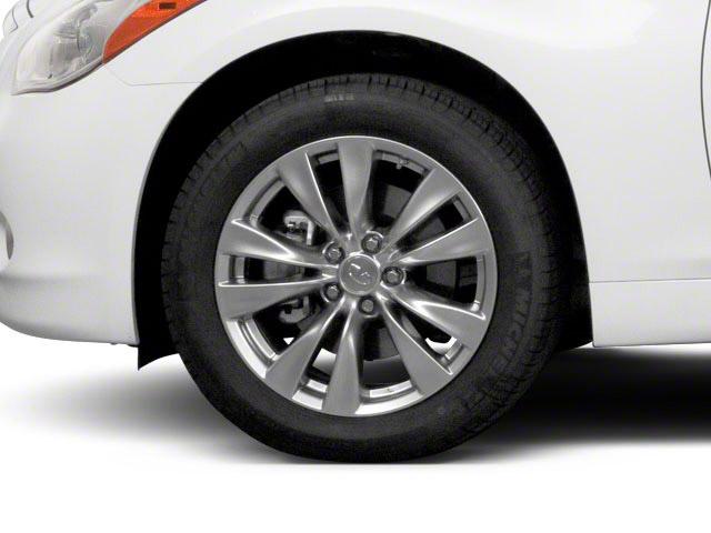 Photo of 2013 Moonlight White INFINITI M37x