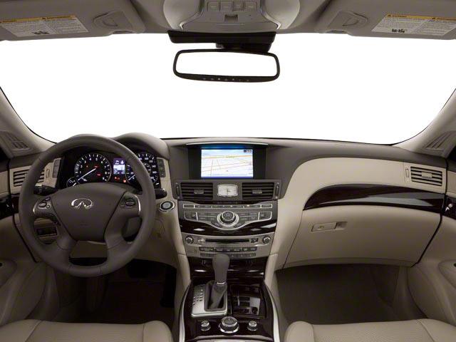 Photo of 2013 Moonlight White INFINITI M37x