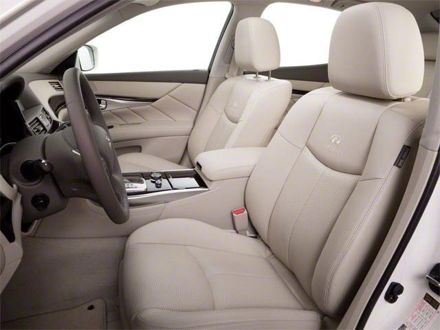 Photo of 2013 Moonlight White INFINITI M37x