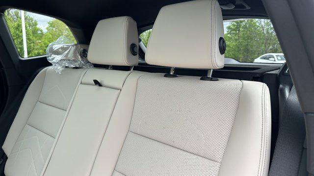 Photo of 2025 Blue Bay Lagoon Metallic BMW X1