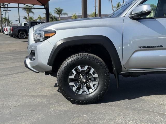 Photo of 2022 Silver Toyota Tacoma