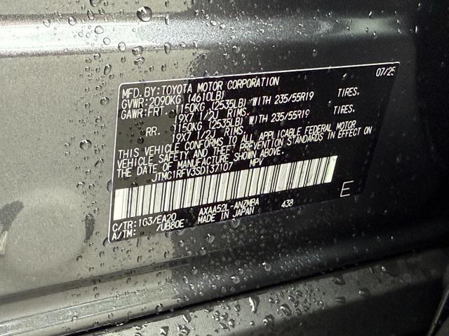 Photo of 2025 Magnetic Gray Metallic Toyota RAV4