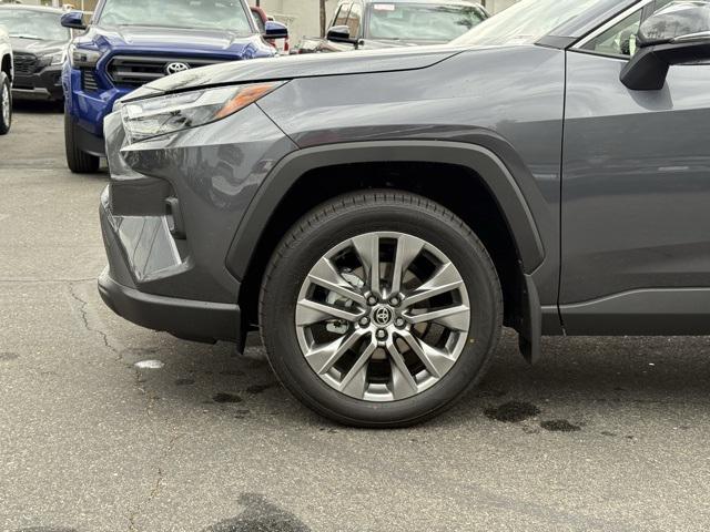 Photo of 2025 Magnetic Gray Metallic Toyota RAV4