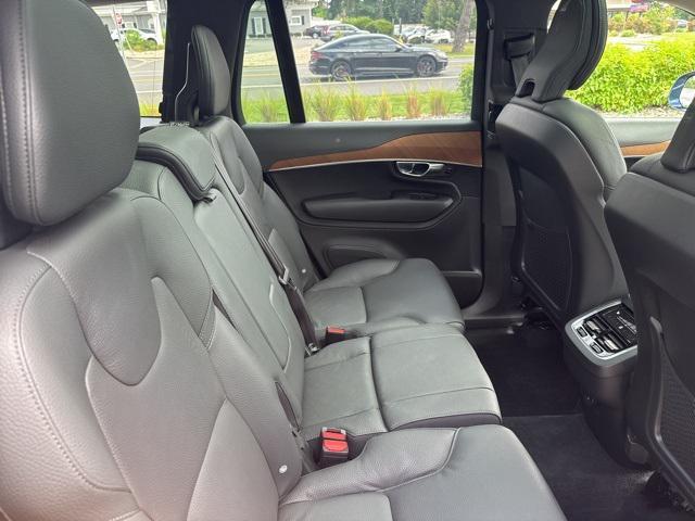 Photo of 2025 Denim Blue Volvo XC90