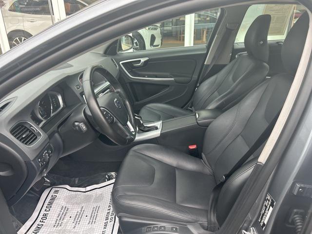 Photo of 2018 Osmium Grey Metallic Volvo S60 Inscription