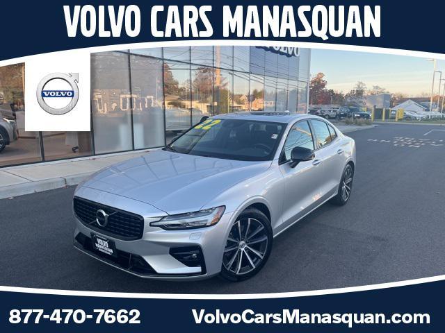 2022 Volvo S60