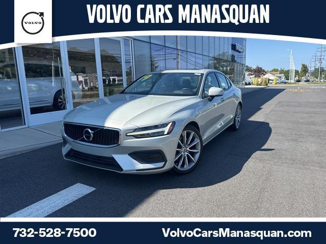 Photo of 2019 Crystal White Pearl Metallic Volvo S60