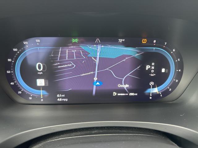 Photo of 2022 White Volvo V90 Cross Country