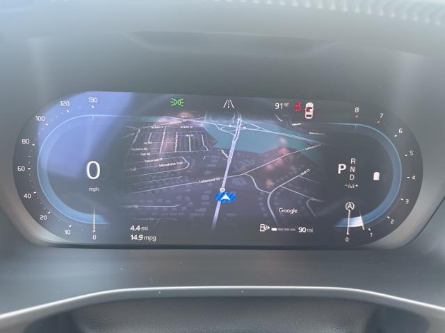 Photo of 2025 Silver Volvo XC40