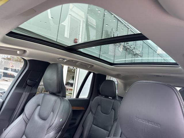 Photo of 2019 White Volvo XC90