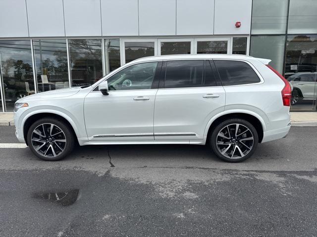Photo of 2019 White Volvo XC90