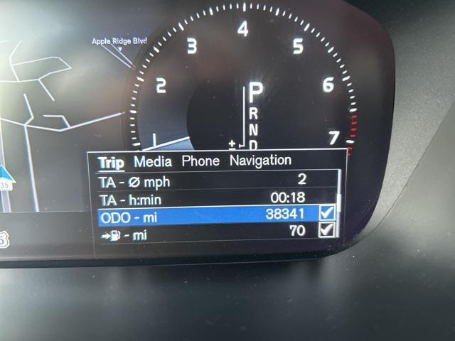 Photo of 2021 Onyx Black Metallic Volvo XC60