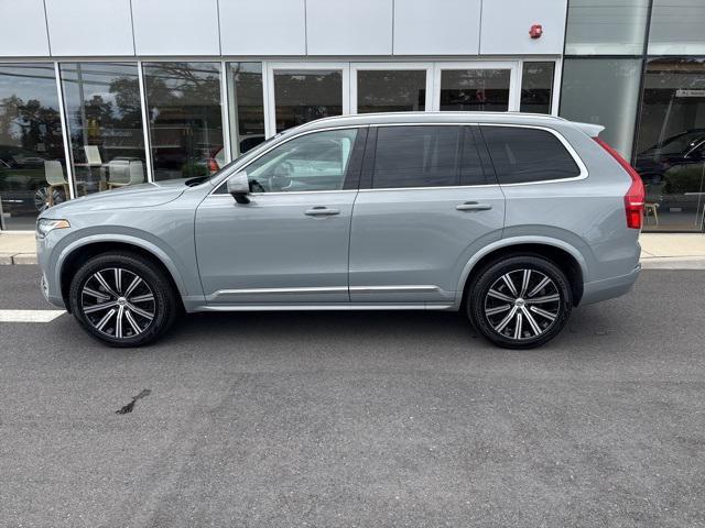 Photo of 2025 Vapour Gray Volvo XC90