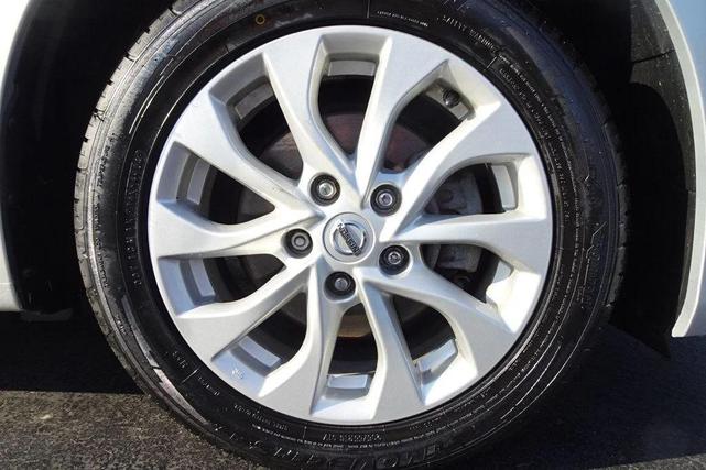 Photo of 2019 Brilliant Silver Nissan Sentra