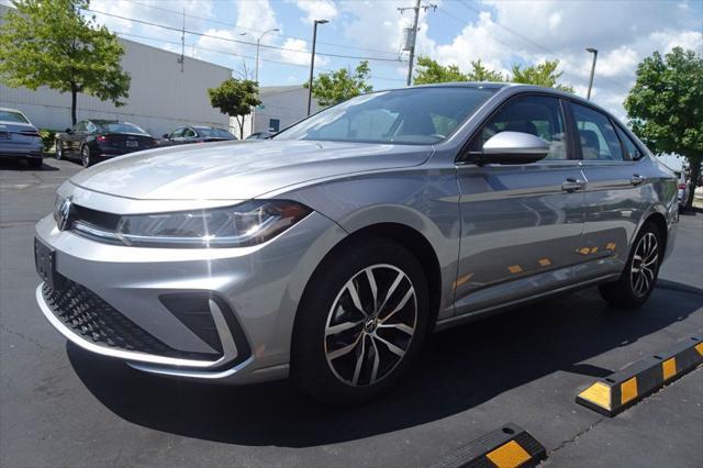 Photo of 2025 Pyrite Silver Metallic Volkswagen Jetta
