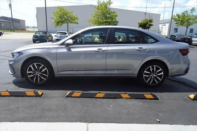 Photo of 2025 Pyrite Silver Metallic Volkswagen Jetta