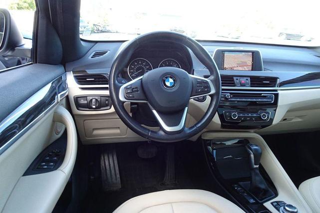 Photo of 2016 Alpine White BMW X1