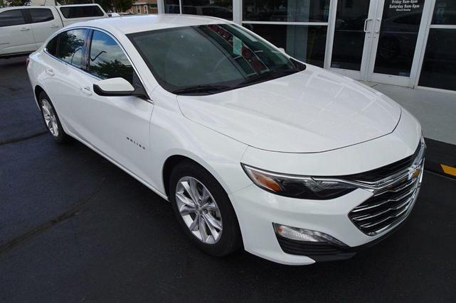 Photo of 2020 Summit White Chevrolet Malibu