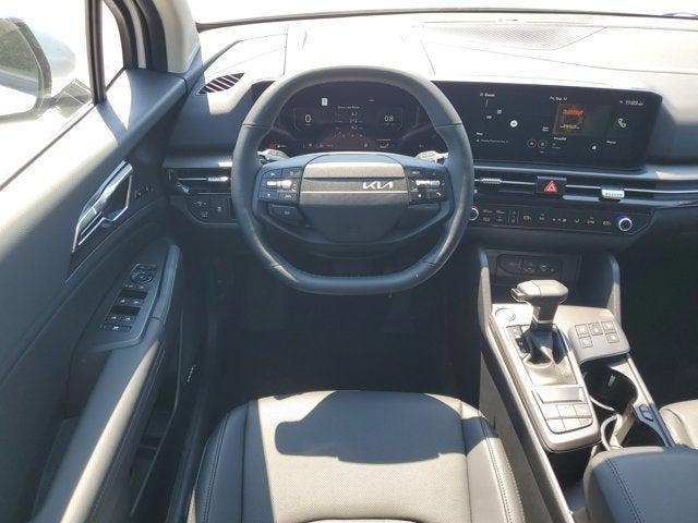 Photo of 2026 Glacial White Pearl Kia Sportage