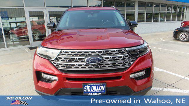 Photo of 2021 Rapid Red Metallic Tinted Clearcoat Ford Explorer