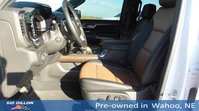 Photo of 2025 Iridescent Pearl Tricoat Chevrolet Silverado 1500